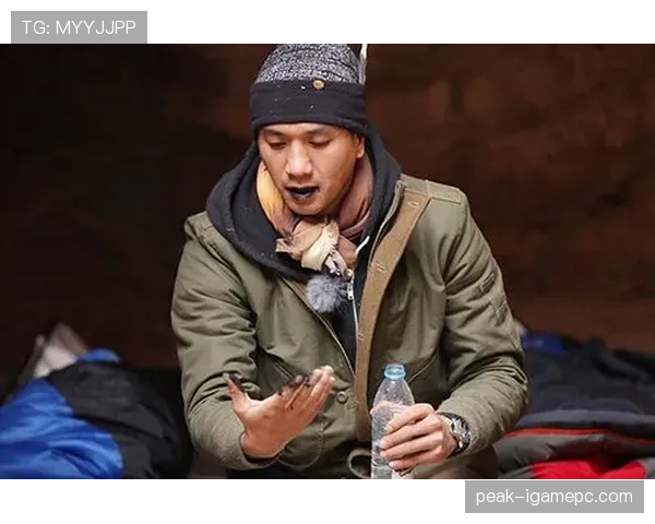 唐佳豪这生活节奏也太反差了,比赛那边硬汉,下了场秒变奶爸模样? 唐佳豪这生活节奏也太反差了,比赛那边硬汉,下了场秒变奶爸模样?